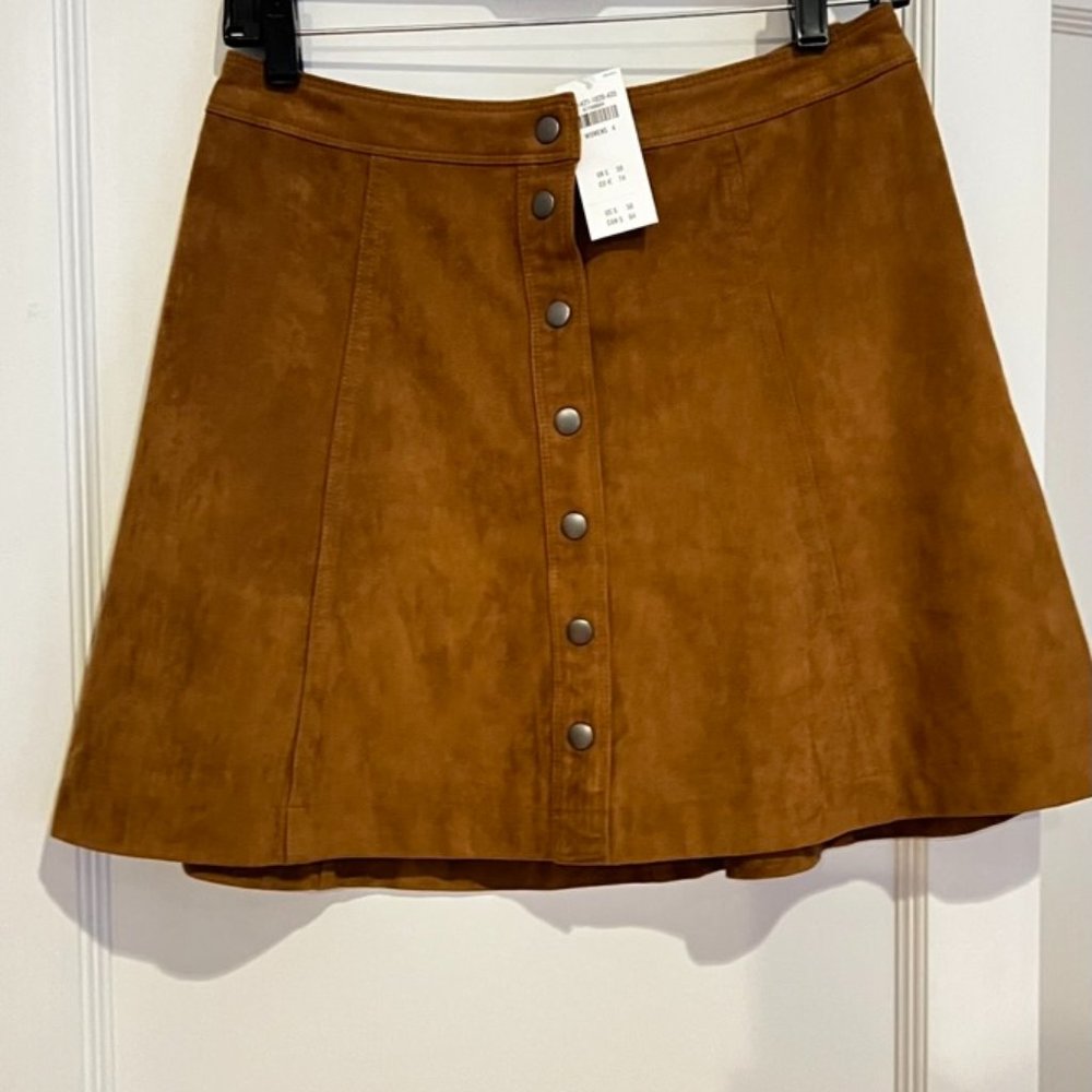 Abercrombie and Fitch Womens Skirt, Size 4, Brown suede - Never Worn with tags